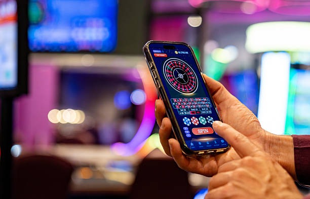 ligaciputra Singapore Pools mobile interface on Android and iOS